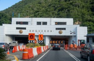 Caracas-La Guaira Cierre parcial